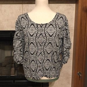 Pretty sweater from Hampshire Studio